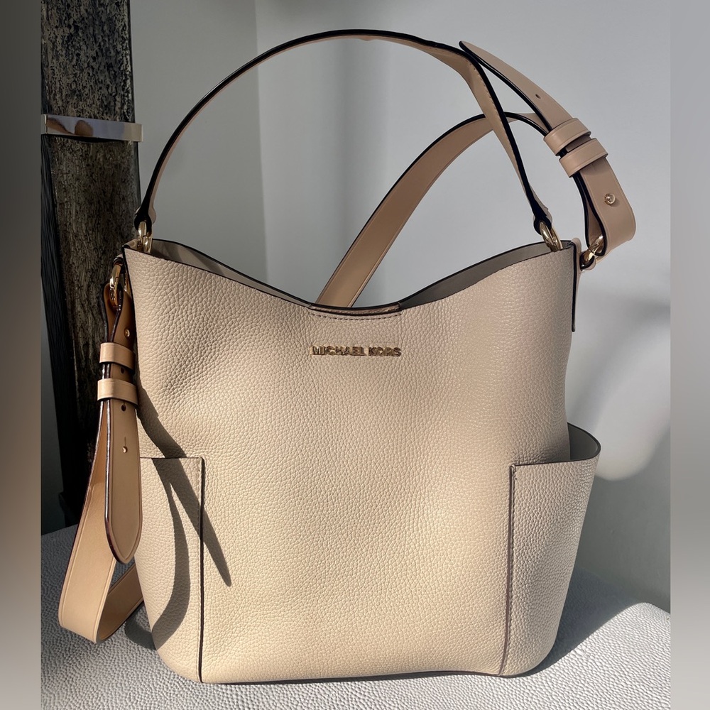 Michael Kors Bedford Tote